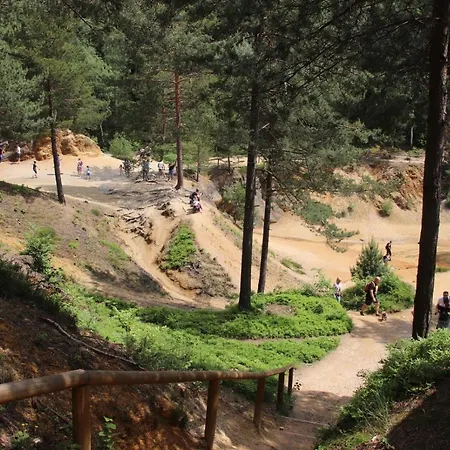 Emar 홈스테이 카르파츠